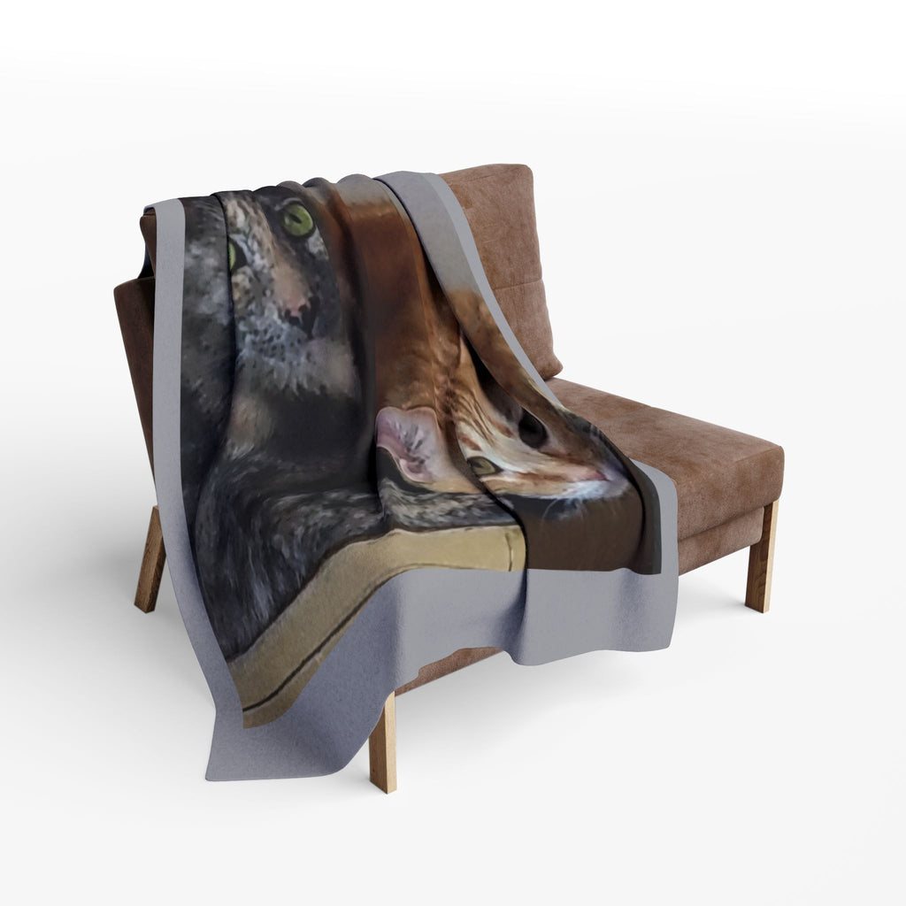 Arctic Fleece Blanket — Cozy Cat Photo Throw (Tortoiseshell & Tabby)